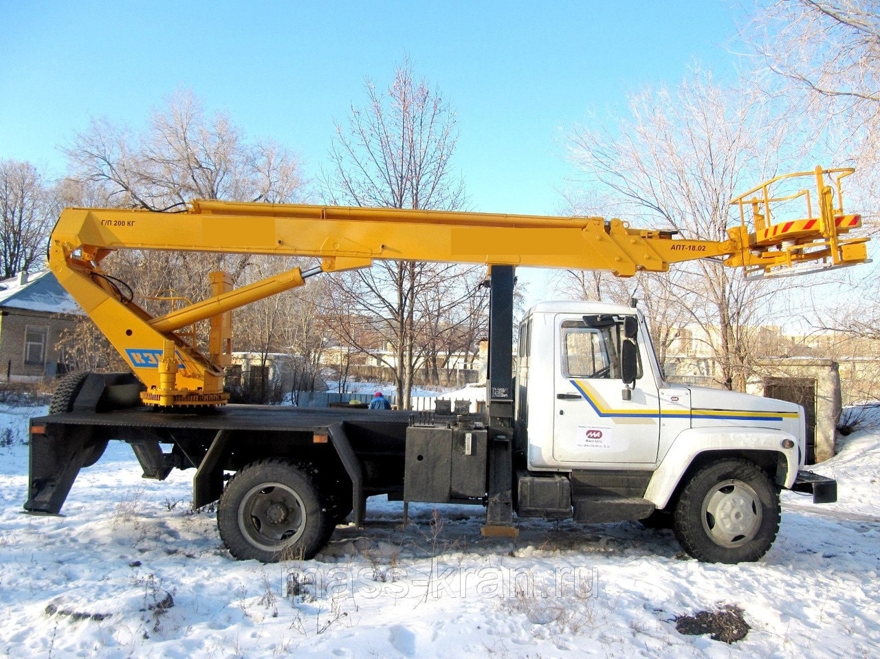 Автовышка suzu Elf 16 м аренда в Ставрополе АвтовышкаПрофи фото автовышки АПТ1802 в аренду